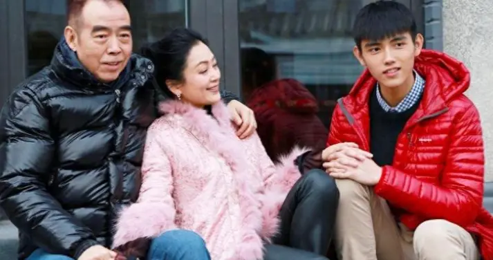 陈凯歌没想到，捧了9年仍不火的儿子陈飞宇，如今竟让他扬眉吐气