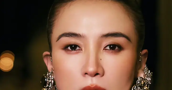 宋佳｜夜色巴黎，一场不疾不徐的艺术漫游