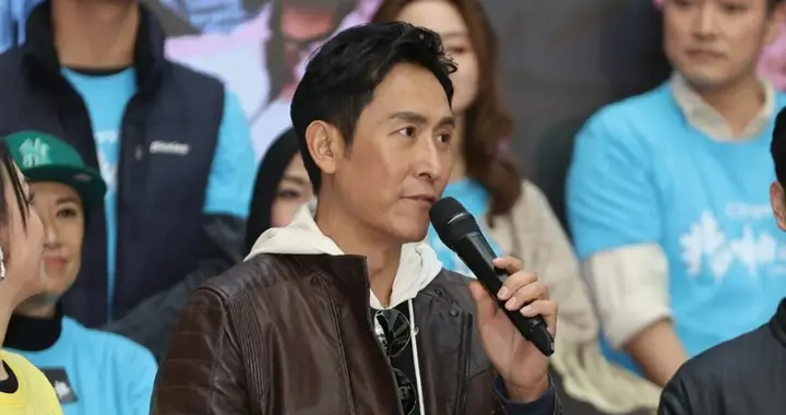否认退休不拍戏！57岁TVB视帝携新剧亮相，儿子曾与同性传绯闻