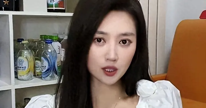 又一位美女演员宣布退圈！拍戏8天赚4万块，到手却只有1万5