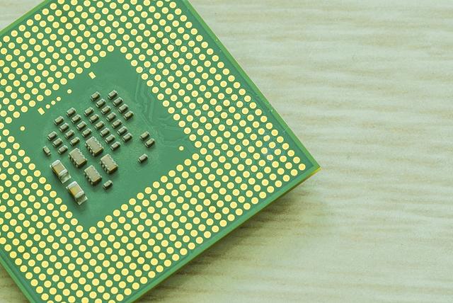 Chiplet，仍有诸多挑战