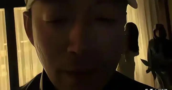 汪小菲跨年擦眼泪，马筱梅维持体面，小杨阿姨说漏嘴