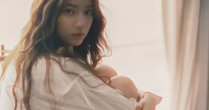 来之欧阳娣娣床上的朦胧美感