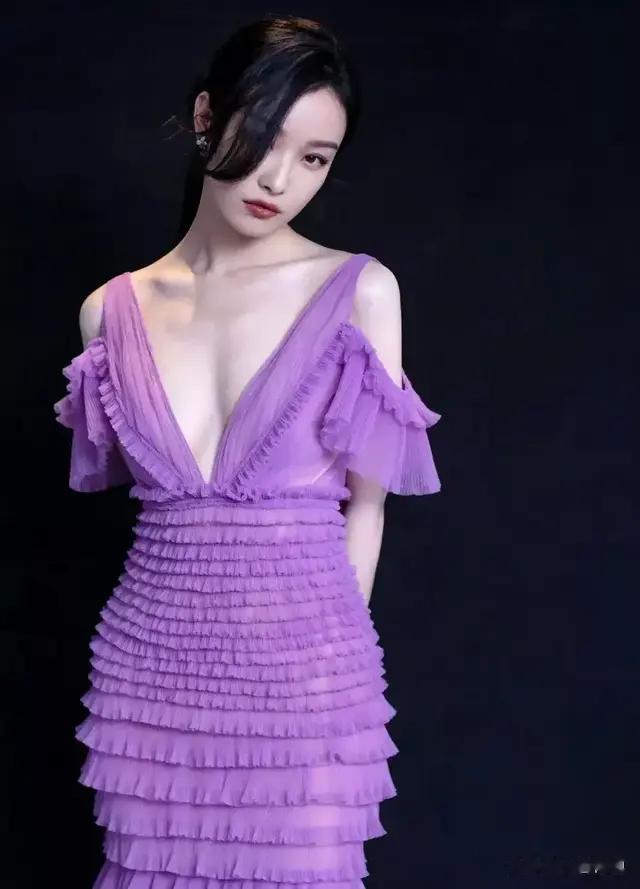 倪妮不太行系列