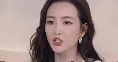 自曝与何九华已分手仅3天！王鸥再次曝料，公司危机状况令人震惊