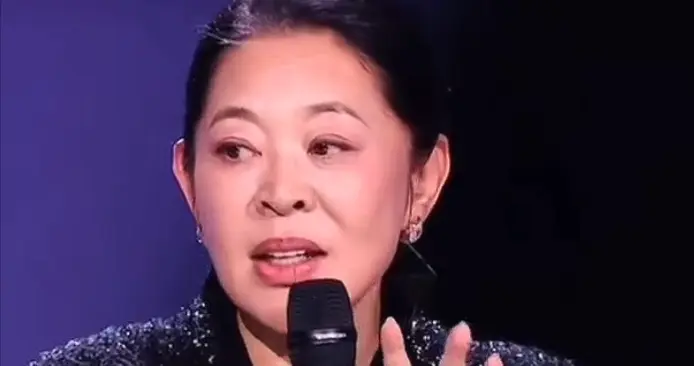 《浪姐7》初舞台：王濛黑脸，阚清子一句话，撕碎倪萍最后的体面