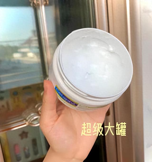 面霜 超级热门的面霜推荐:提拉紧致、抗初老、美白补水抗氧化效果好！