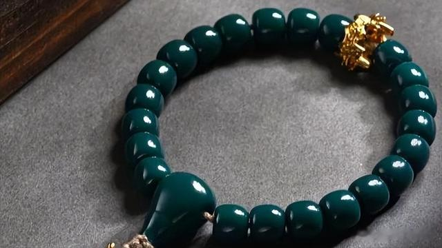 为何风靡一时的绿松石，近年来不受大家的青睐
