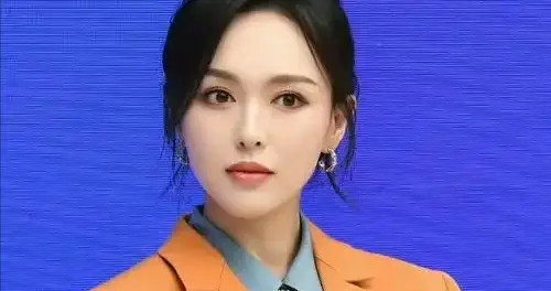 婚变传闻1月后，唐嫣高调官宣喜讯，罗晋的近况却让人唏嘘