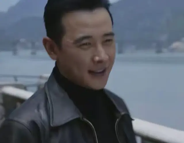 《乌云之上》结局:钟伟死了、师傅死了、周雪曼大boss，韩青崩溃