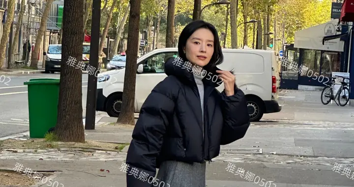 巴黎街头偶遇董洁立马变身她的颜值粉，本人又美又年轻气质好文艺