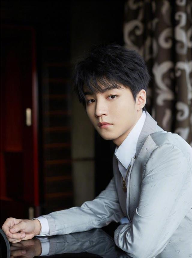 王俊凯|王俊凯深夜发文，希望大家不要抱着戾气生活，好真诚好用心