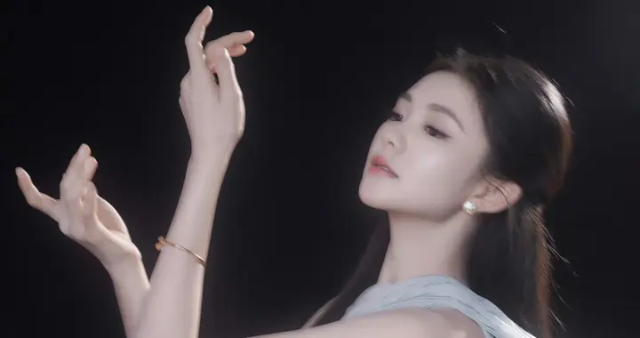 刘浩存朦胧美感