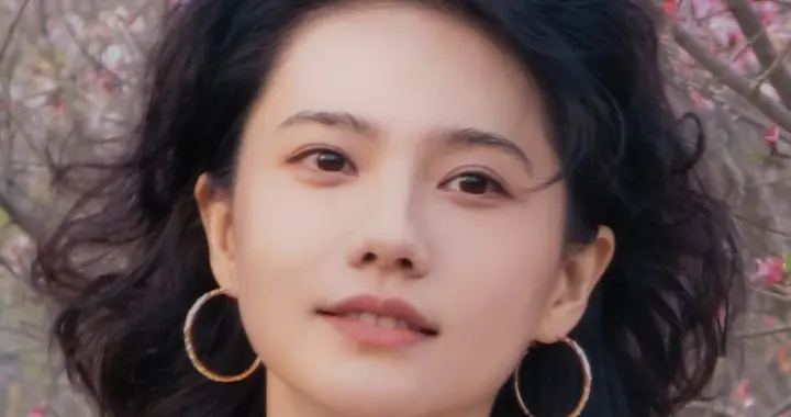 姜佩瑶分享图片
