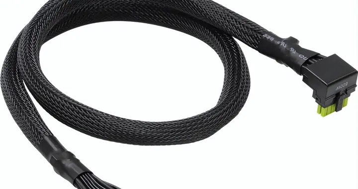 经常烧毁的12V-2x6 16针显卡电源线变身L形：最大能抗600W