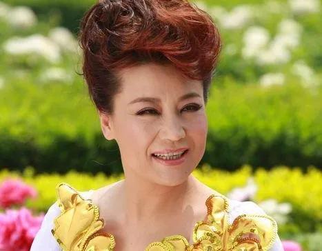 王为念|王为念：与小香玉离婚后，被富商倒追，63岁依旧单身