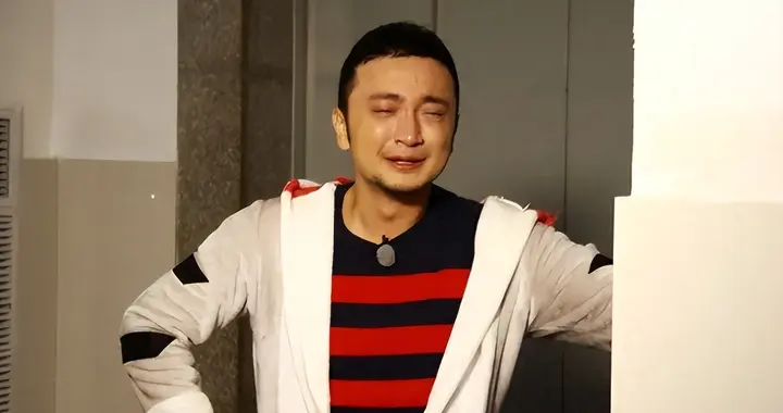 国家发文，42岁尼格买提再破天花板，让撒贝宁和整个主持界沉默了