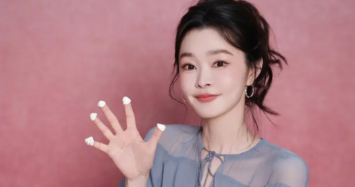 宋轶，生日大片，好青春的少女感。