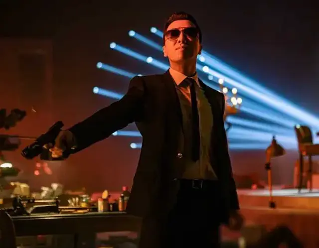 甄子丹终于成为好莱坞大片的第一主演，比成龙晚了20年