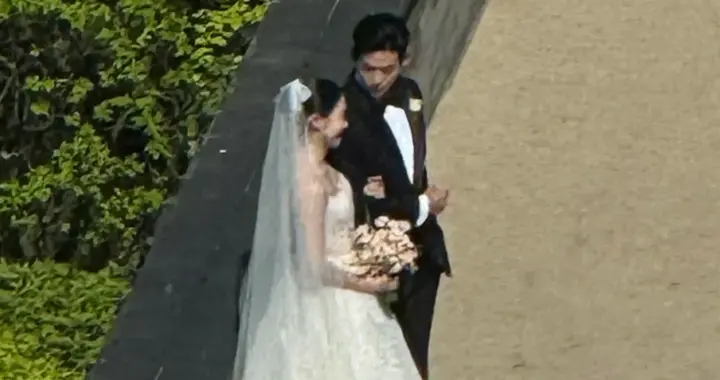 玉泽演婚礼现场图曝光，他看妻子眼神拉丝，宾客不多，只摆了几桌