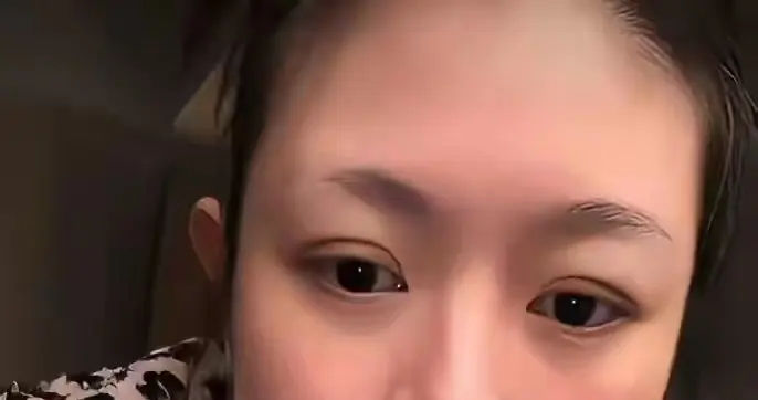 汪峰前妻自曝被男友暴打，已果断分手：家暴这东西，一次都不能忍