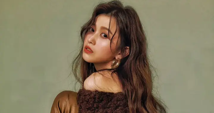 她是小林志玲，直言没有嫁豪门，丈夫只有30亿