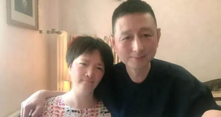 何晴患癌住院照曝光！面容凹陷浮肿严重，好友透露其生前最大遗憾