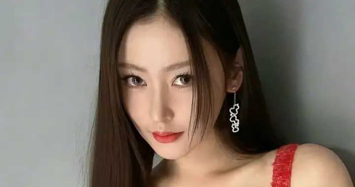 张天爱红裙露腰杀疯了！这身材比例好绝