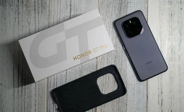 7月公认“接近完美”的3款真香机，16GB+512GB成“价格屠夫”