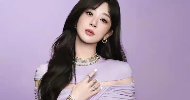 杨紫，温柔明媚，越来越美了