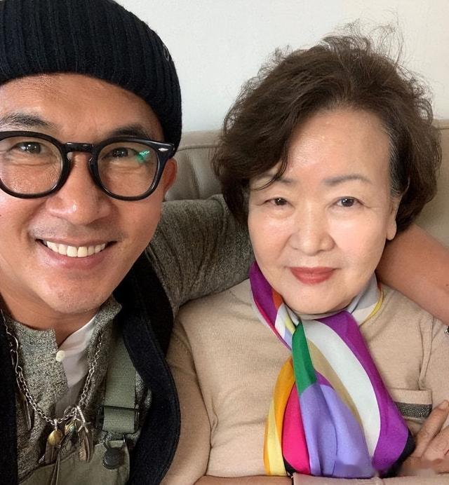 大S把事闹大具俊烨受牵连，韩娱资讯爆料，具俊烨妈妈坐不住了