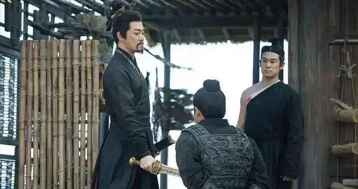 成本2亿，票房惨淡，亏损超1.9亿，影帝新片惨败出局