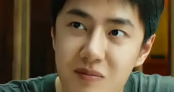 顶流隐婚生子风波仅2天，王一博自曝婚姻观，给年轻男星提了个醒