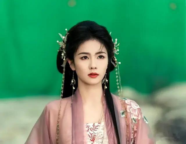 粉妆玉琢女明星绝美粉色古装造型-哪位是你最喜欢的