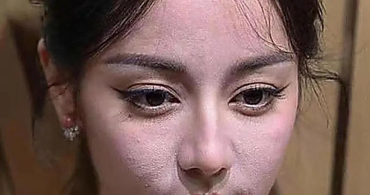 迪丽热巴素颜照曝光，网友炸锅了，原来明星也是普通人