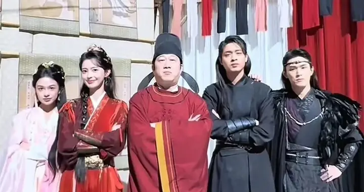 德云社众当红演员发文，晒定妆照，演员开始宣传，整部剧该杀青了