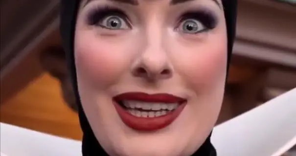 毒皇后扮演者透露被迪士尼解雇原因