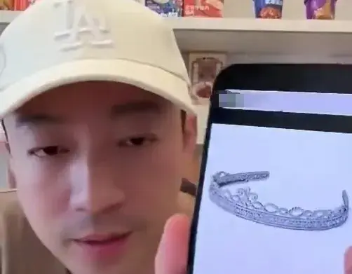 汪小菲成功求婚，张雨绮和S妈却成评论区主角，原因让人笑不活了