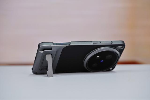 vivo逆風翻盤，從友商虎口奪食，六連冠說明了一切