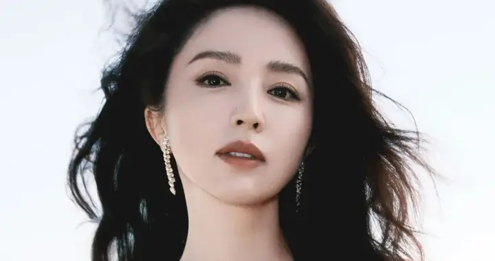 董璇，华光缀影