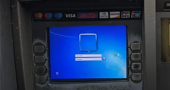 網友去ATM機取錢竟顯示Windows 7登錄頁面：要求輸入用戶名和密碼