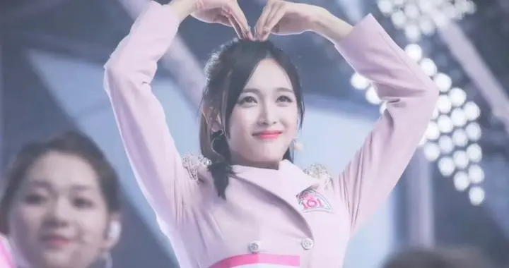 和乐华合约到期不续约？吴宣仪发文配图报应论疑似内涵经纪公司？