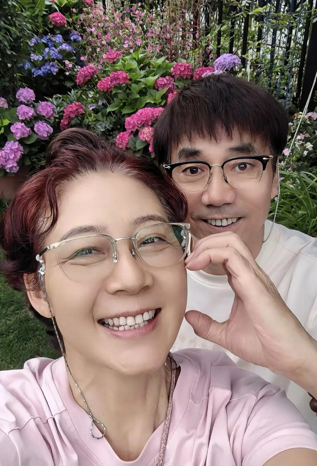 娶比自己大6岁富婆，把继子视如己出，61岁范明才是真的人间清醒