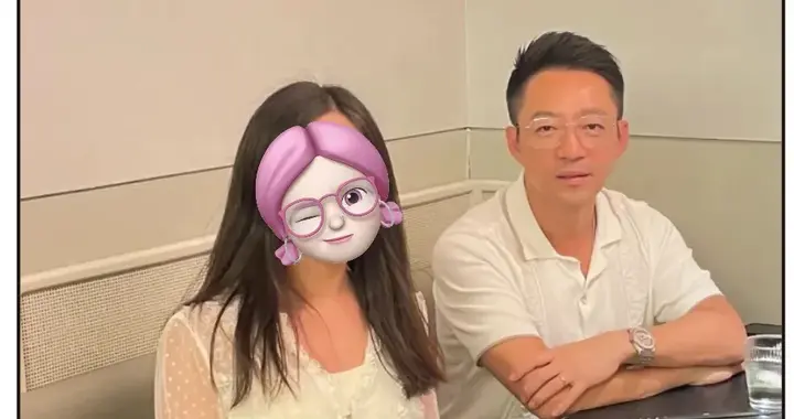 汪小菲郑州吃饭被偶遇，很帅很儒雅，与网友合影一个举动被赞暖心