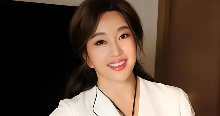 从一线明星，沦落到拍短剧，这5位演员走到今天这步，怪不了别人