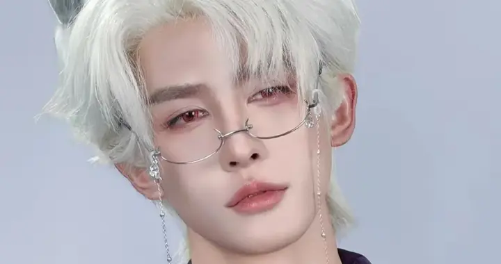 红果短剧白发男神TOP6：刘润铭第5，张翅第2，榜首建模脸天选古人