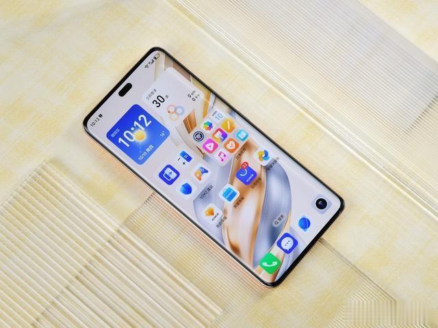 6600mAh大电池，骁龙6G1+绿洲护眼+一亿像素，荣耀还是很良心