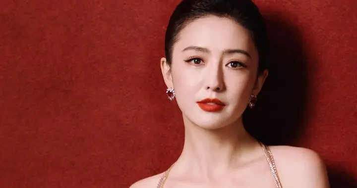 佟丽娅魅力美图