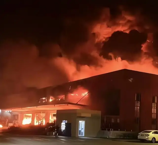 这一次，损失或达十几亿的京东负责人恐“底裤”赔光，摊上大事了