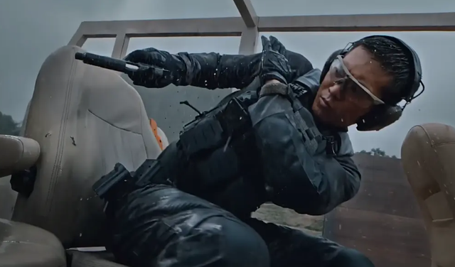 《蛟龙行动》重启，原班人马+全新剧情，预计票房会破10亿